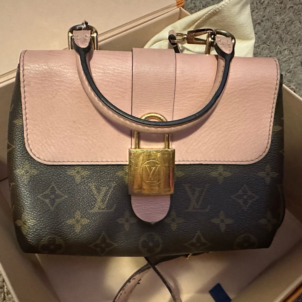 Locky BB - Louis Vuitton
